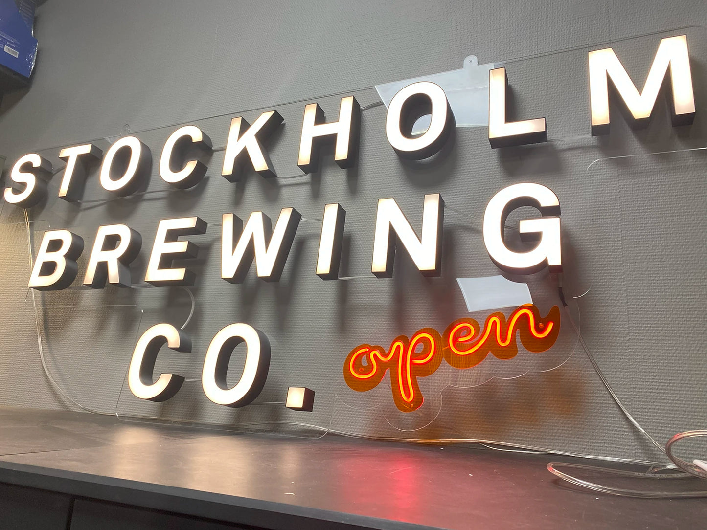 Stockholm Brewing LED-sign