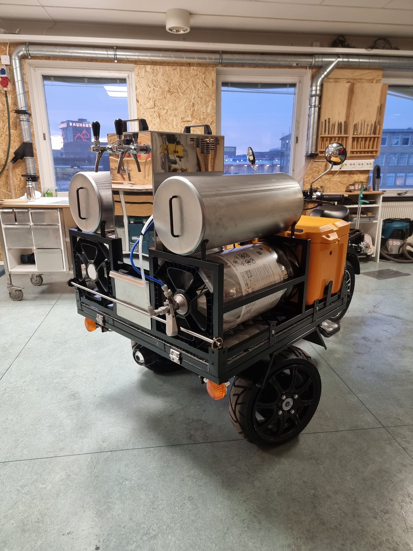 Kegmobile